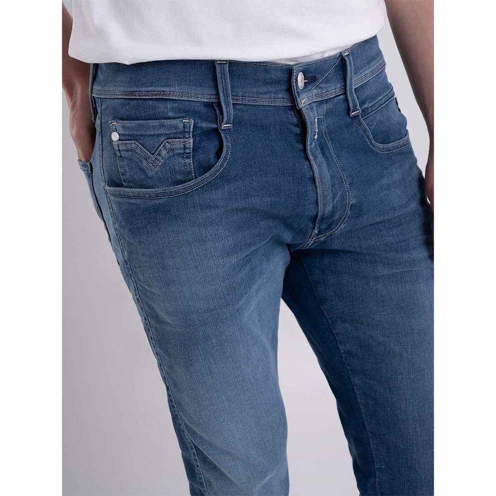 Replay Jeans - Slim Fit Anbass Jeans 661 (Medium Blue) - ejesbyejes